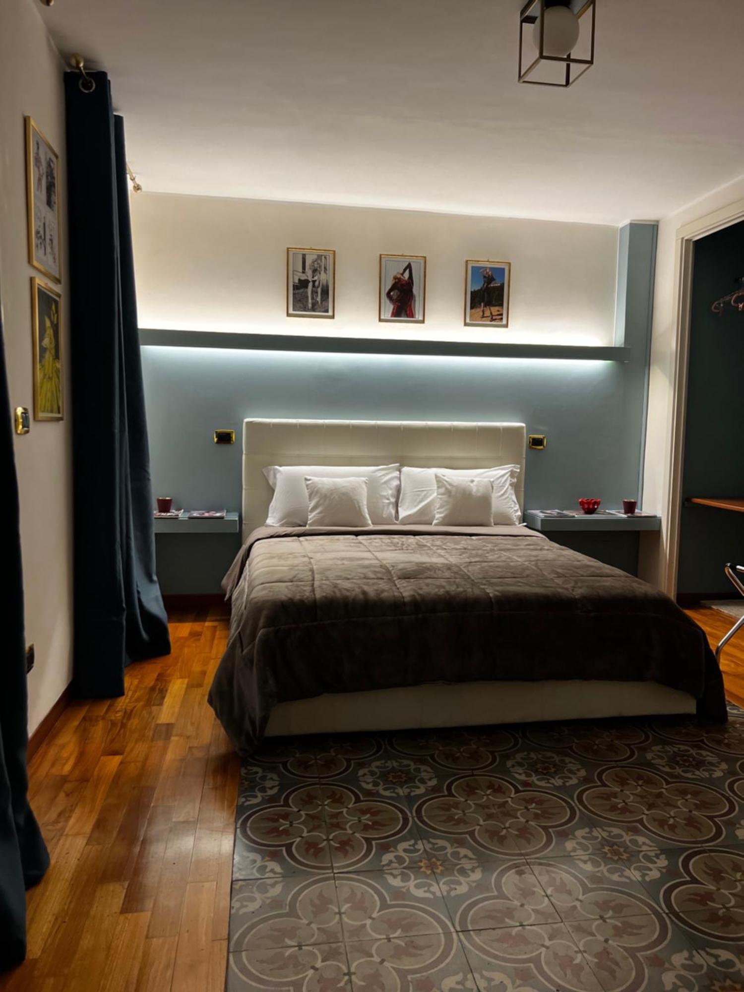 Calefati Gallery Luxury Apartment Бари Экстерьер фото